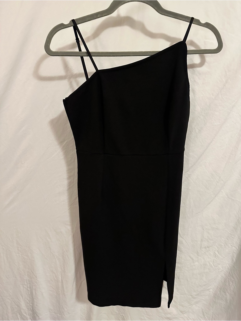 Asymmetrical One-Shoulder Black Dress with Slit